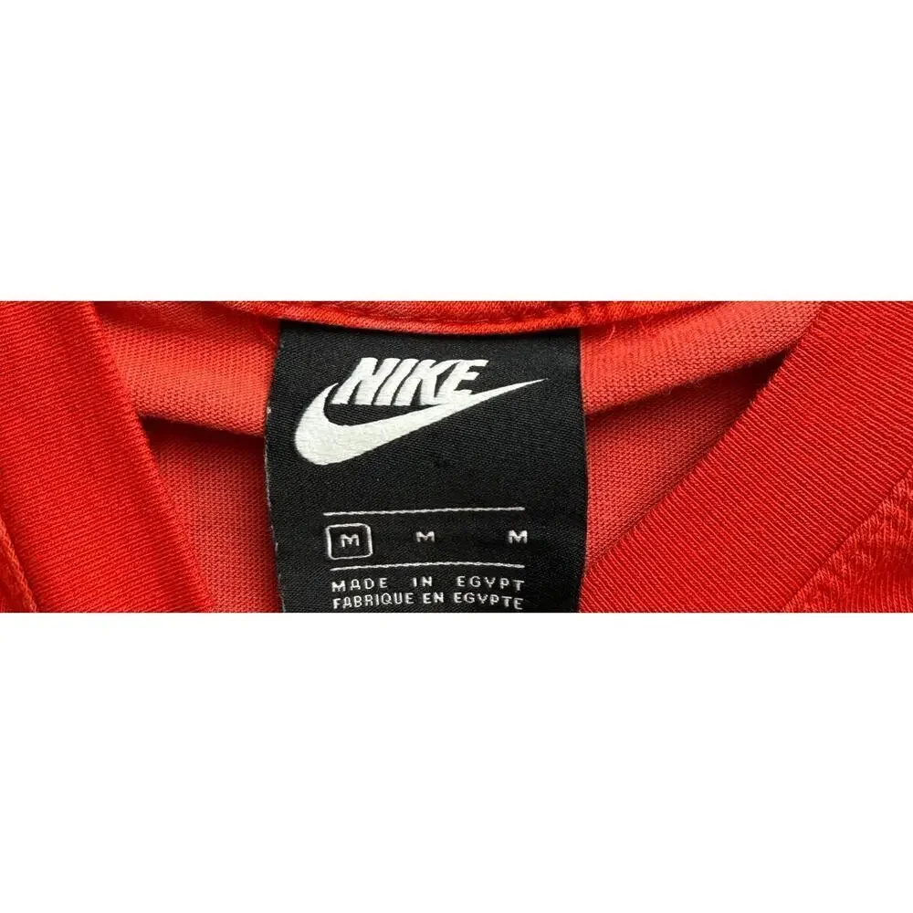Nike Red Cropped T-Shirt - Size M - Great Condition!